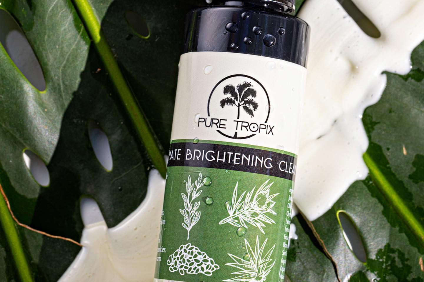 Face Brightening Cleanser | Best Brightening Cleanser | Pure Tropix